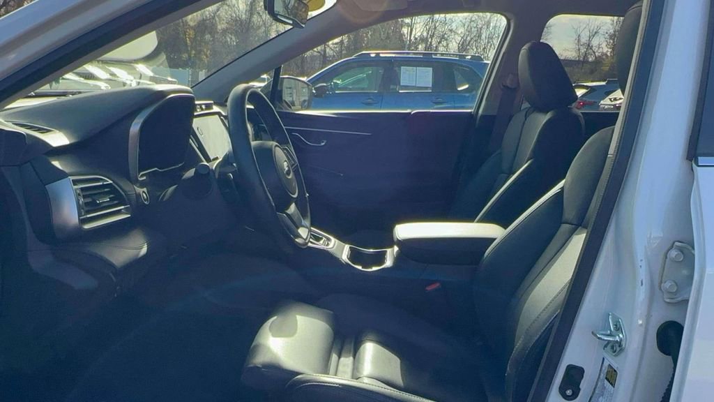 Certified 2025 Subaru Outback Limited image 14