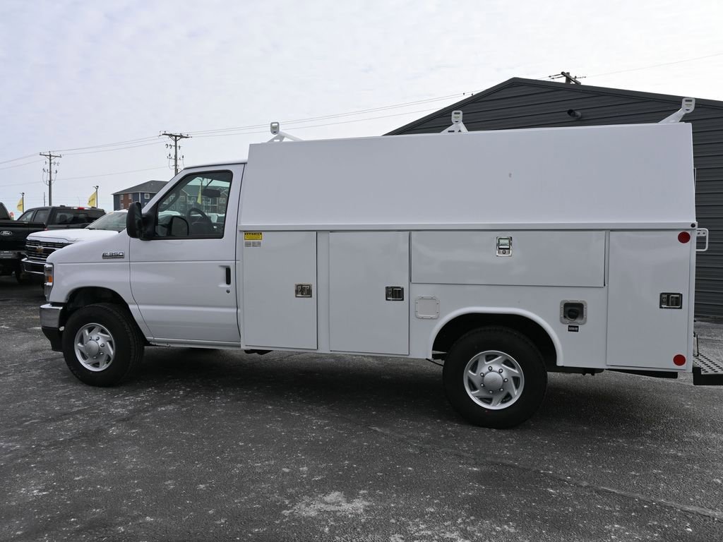 New 2025 Ford E-350 and Econoline 350 Super Duty w/ Power Equipment Group image 6