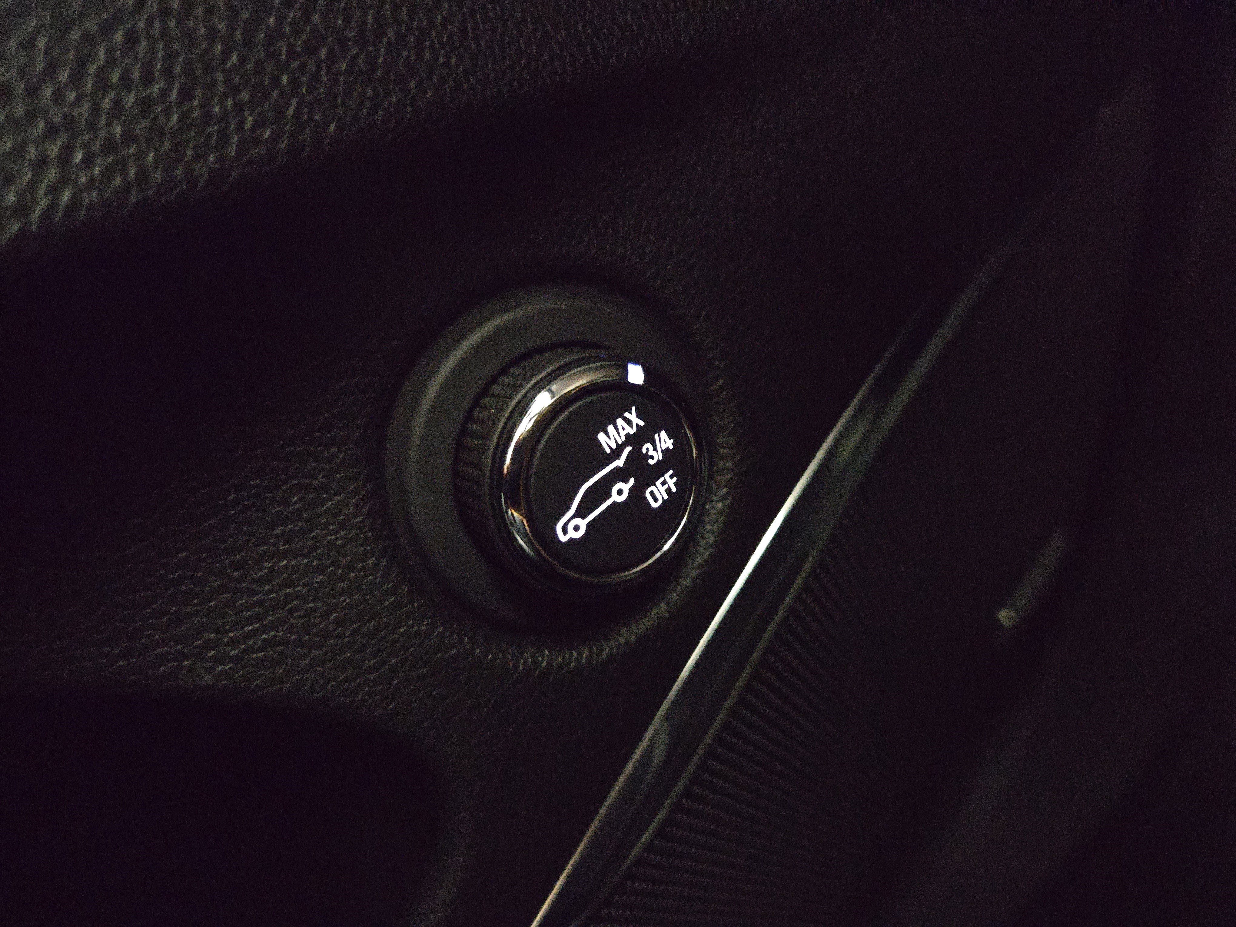 Certified 2023 Buick Enclave Essence image 34