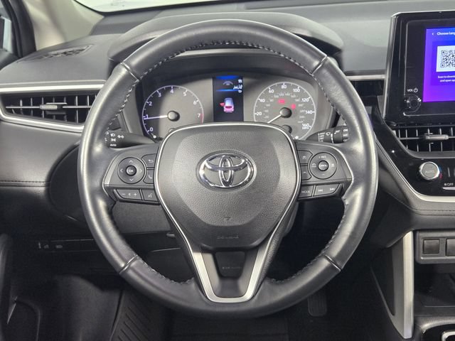 Used 2023 Toyota Corolla Cross LE FWD image 22