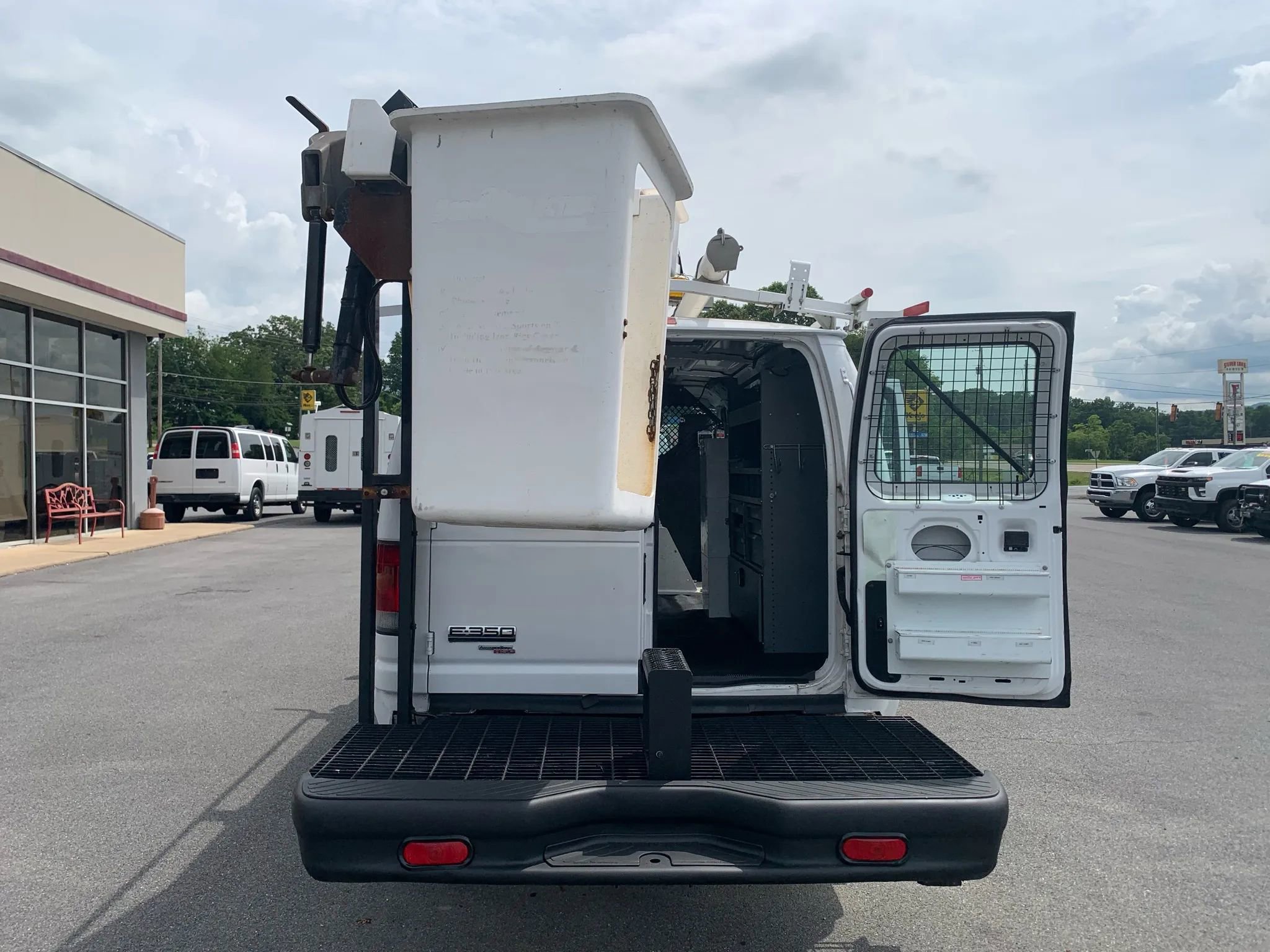 Used 2012 Ford E-350 and Econoline 350 Super Duty w/ Commercial Cargo Van Pkg RWD image 32