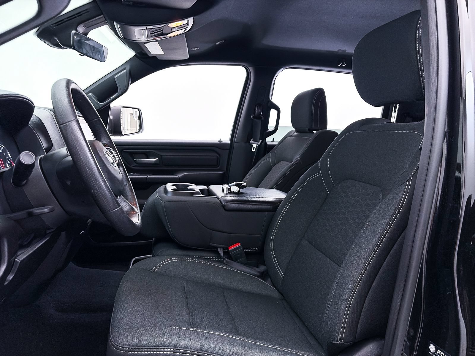 Used 2025 RAM 1500 Warlock AWD/4WD image 20