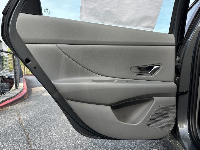 New 2026 Hyundai Elantra SEL Sport Premium FWD image 23