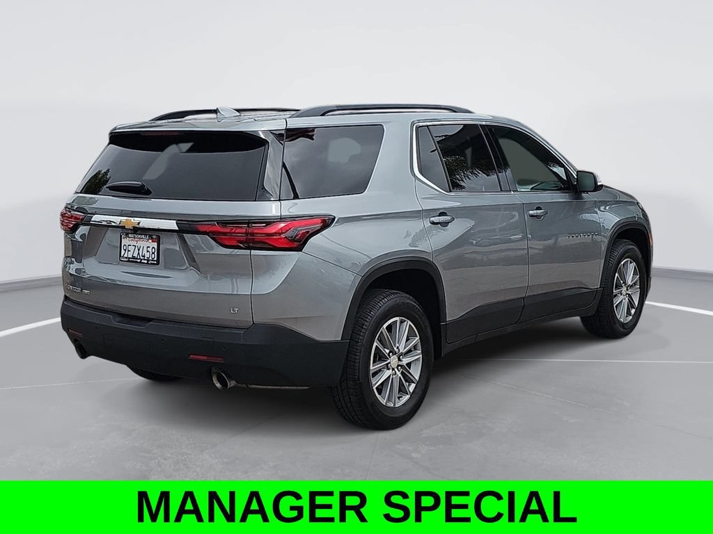 Used 2023 Chevrolet Traverse LT w/ LPO, Cargo Package AWD/4WD image 3