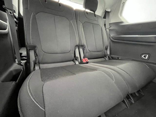 Used 2023 Jeep Grand Cherokee L Laredo AWD/4WD image 29
