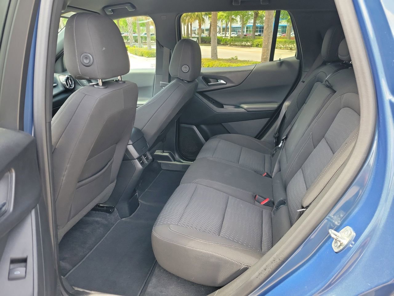 Used 2025 Chevrolet Equinox LT image 9