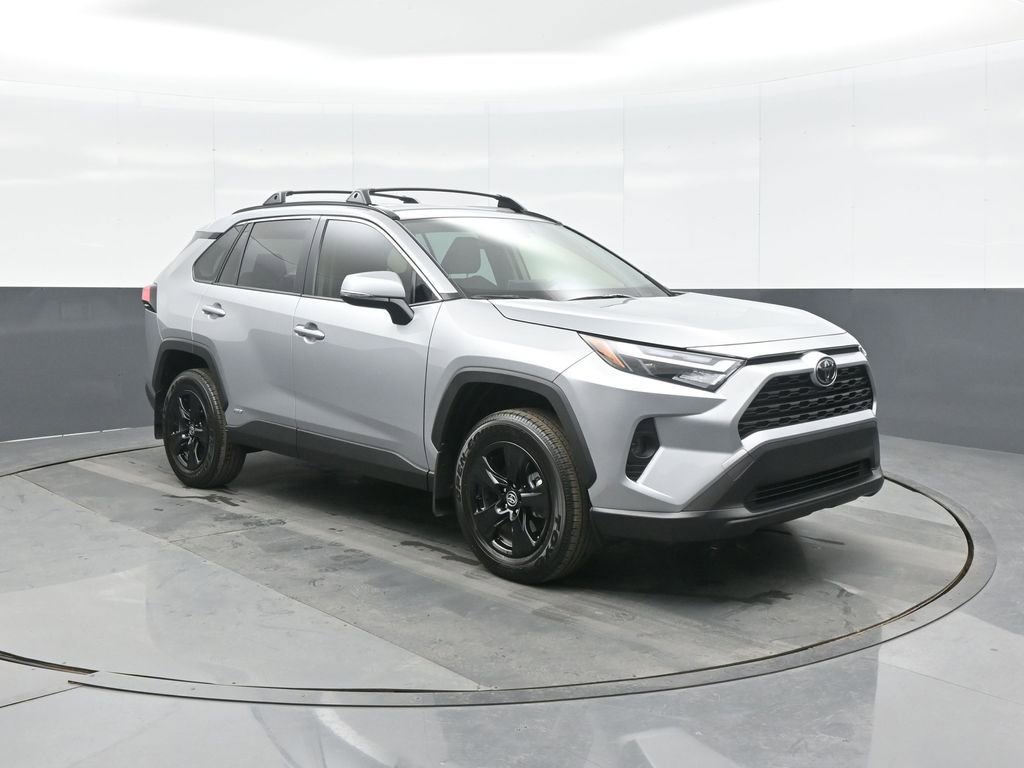Certified 2025 Toyota RAV4 XLE image 1