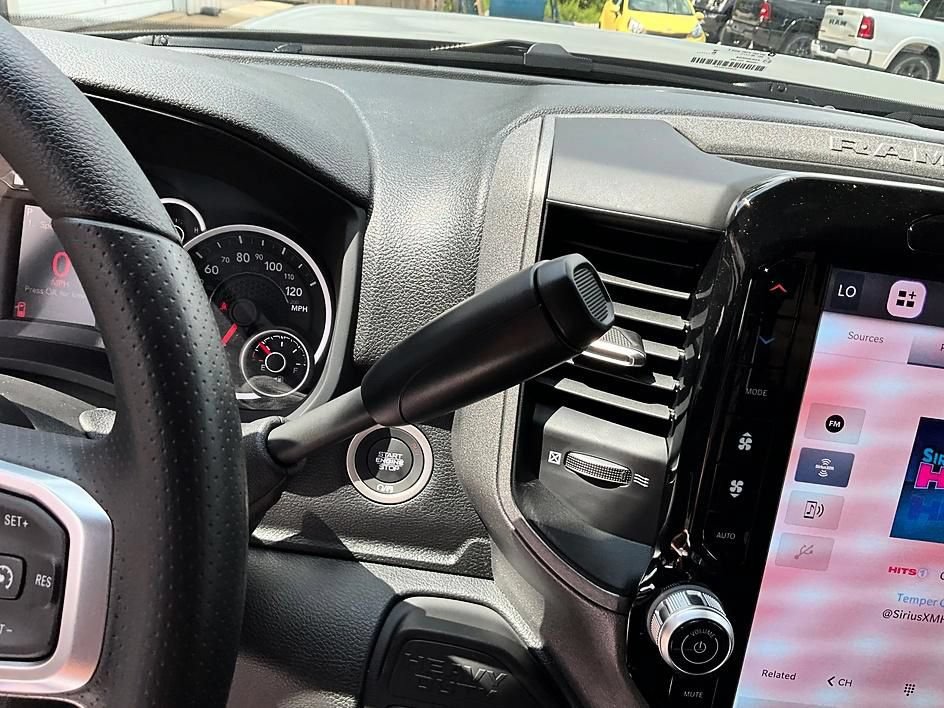 New 2026 RAM 2500 Tradesman AWD/4WD image 18
