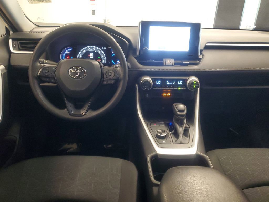 Certified 2025 Toyota RAV4 XLE image 9
