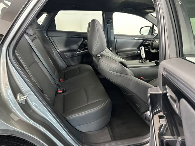 Used 2023 Subaru Solterra AWD image 27