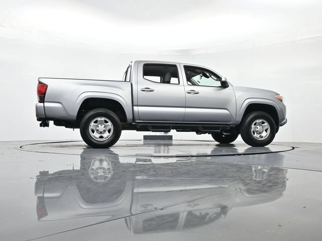 Used 2021 Toyota Tacoma SR AWD/4WD image 32