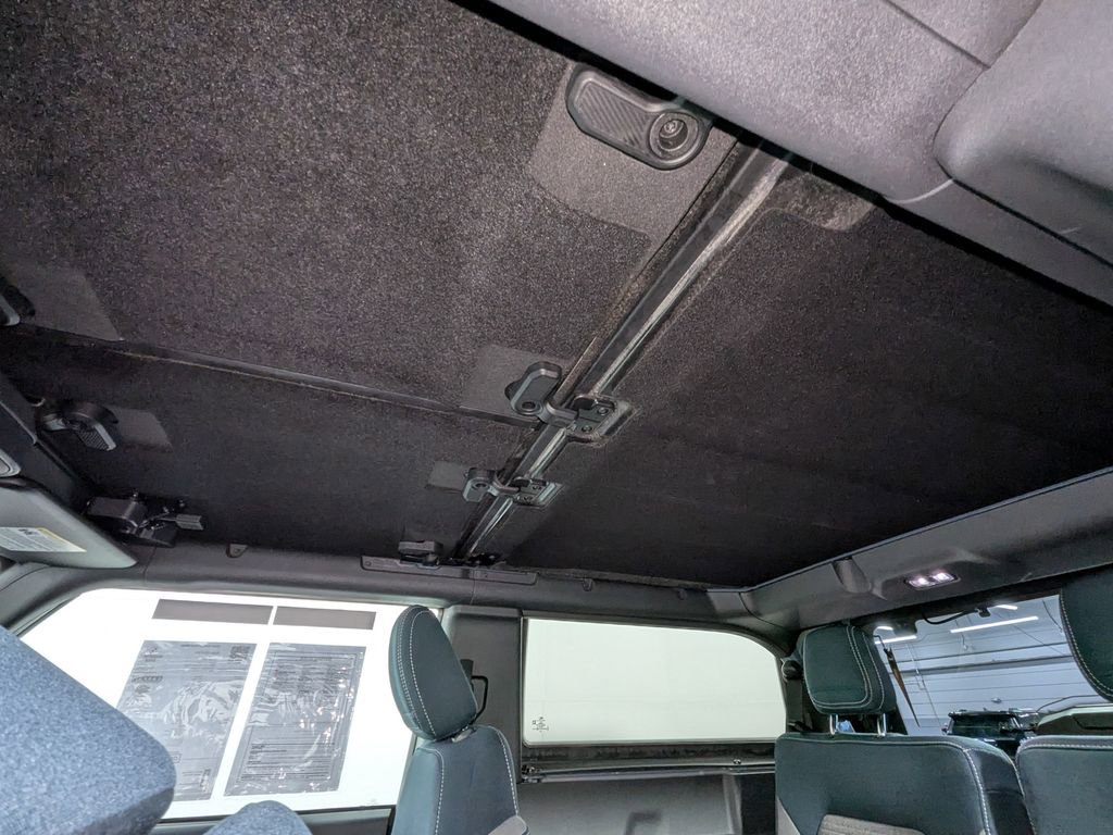 Used 2023 Ford Bronco Outer Banks image 18