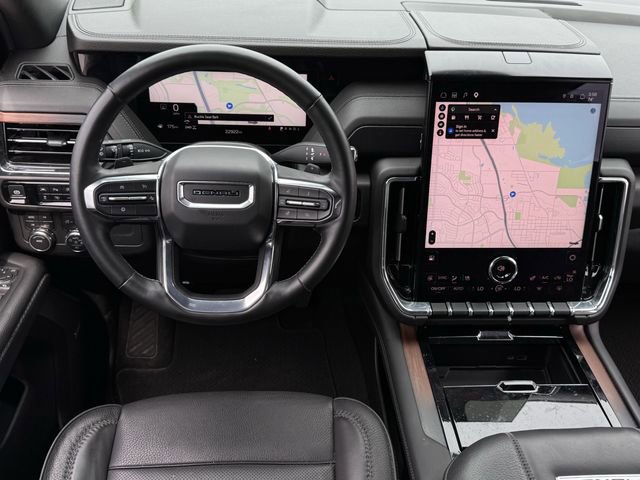 Used 2025 GMC Yukon Denali AWD/4WD image 11
