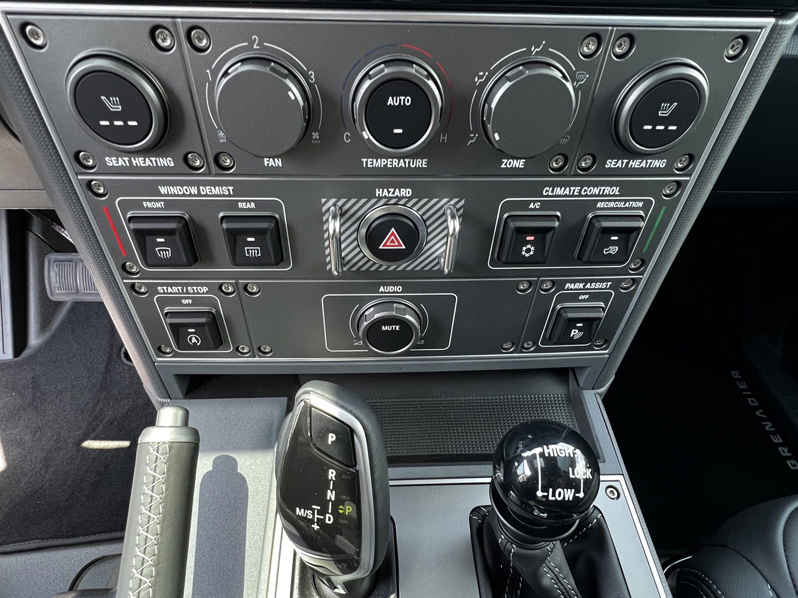 Used 2025 INEOS Grenadier Fieldmaster Edition image 15