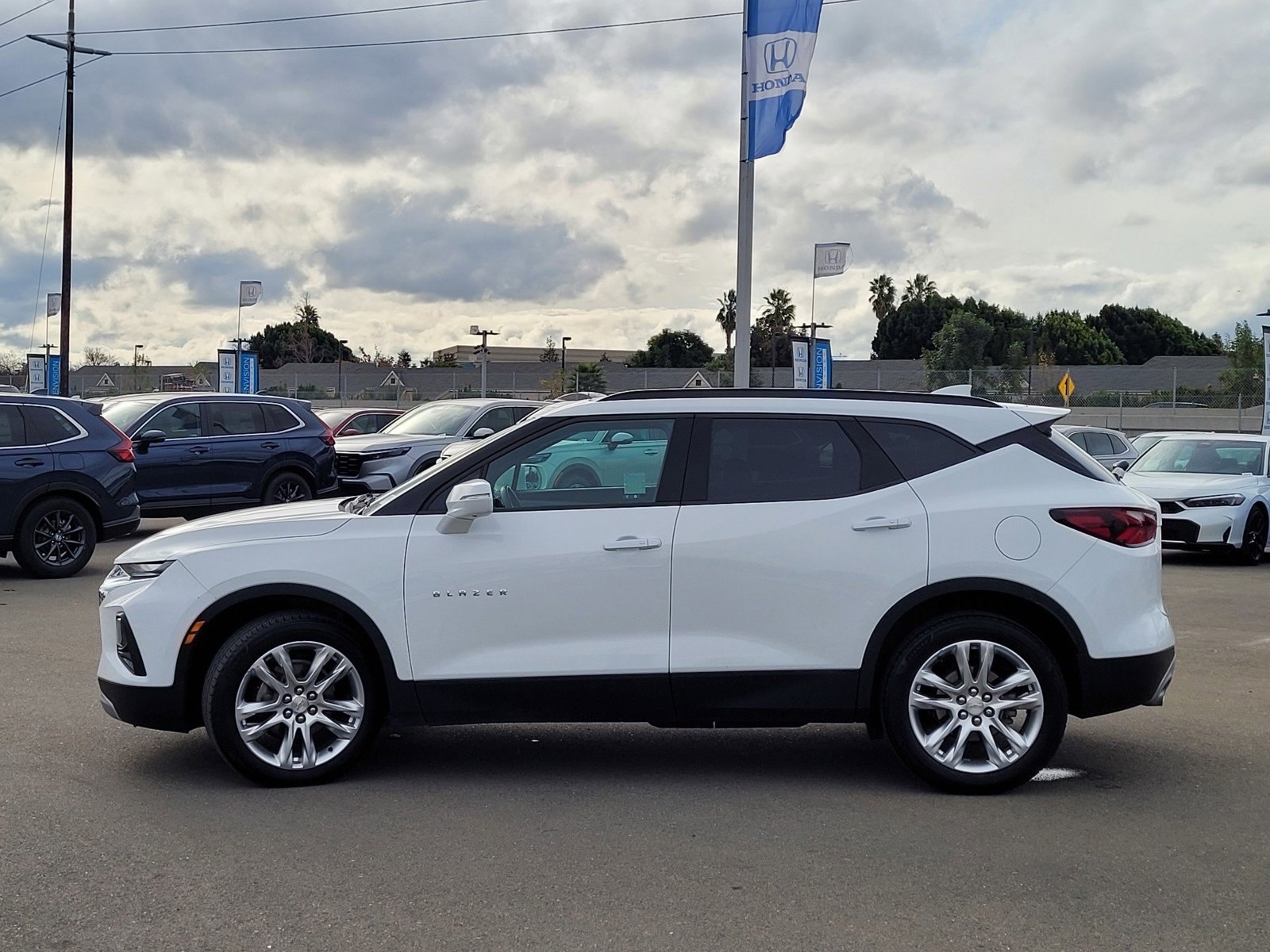 Used 2019 Chevrolet Blazer LT w/ Sun and Wheels Package image 8