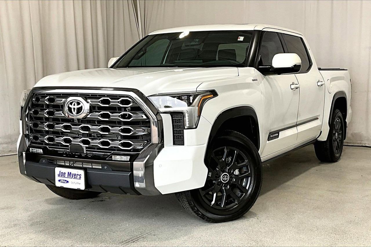 Used 2024 Toyota Tundra Platinum image 12