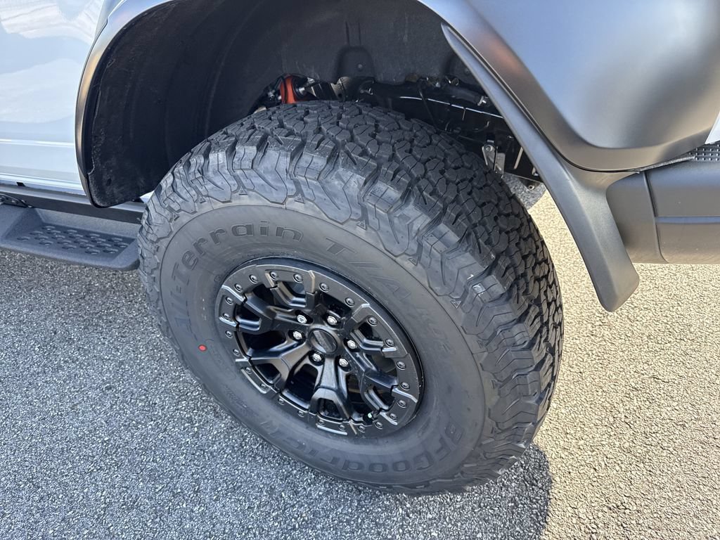 New 2025 Ford Bronco Raptor w/ Interior Carbon Fiber Pack AWD/4WD image 22
