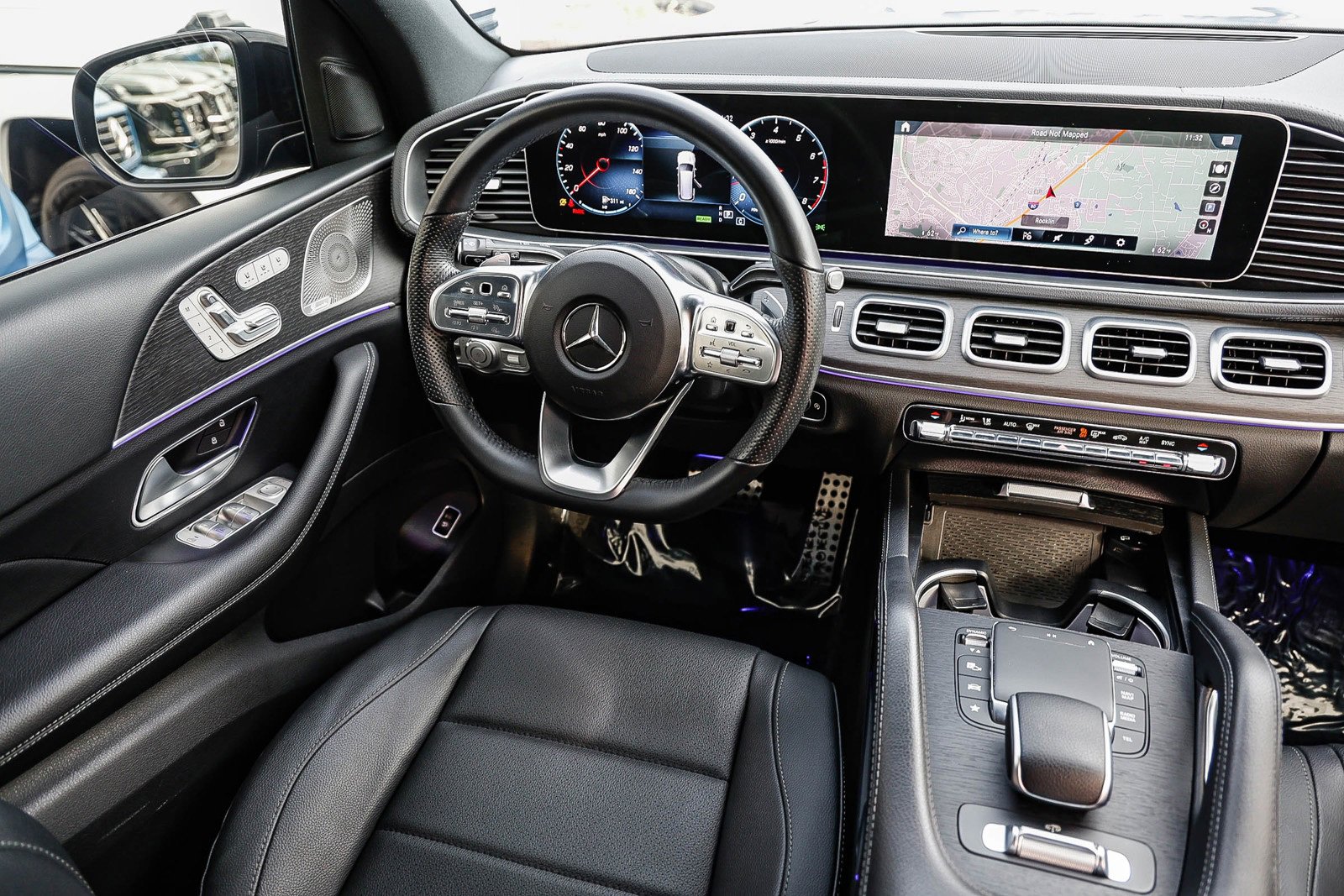 Used 2023 Mercedes-Benz GLS 450 4MATIC w/ AMG Line Exterior image 14