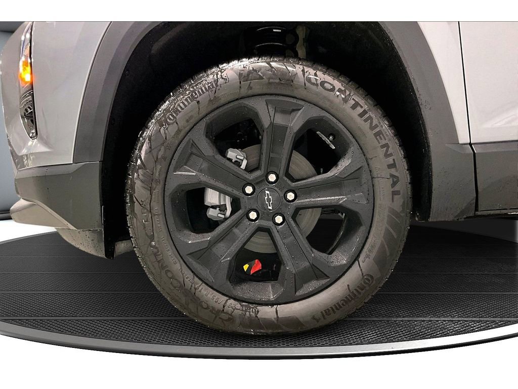 New 2026 Chevrolet Equinox LT w/ Midnight Edition image 13