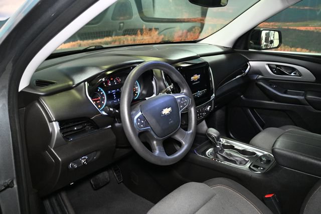 Used 2021 Chevrolet Traverse LS FWD image 20
