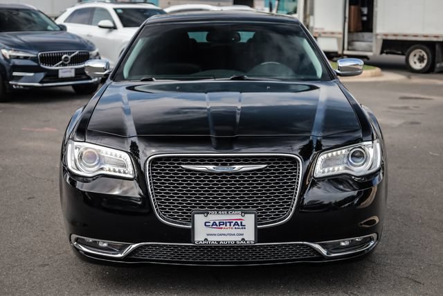 Used 2015 Chrysler 300 C RWD image 6