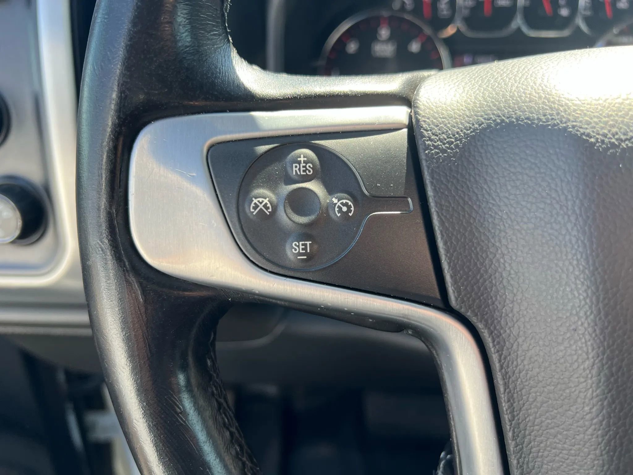 Used 2016 GMC Sierra 2500 SLE image 15