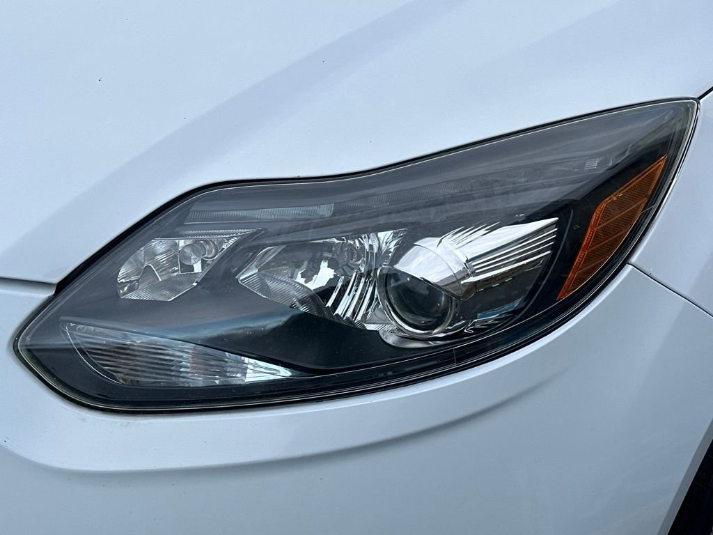 Used 2014 Ford Focus ST w/ Equipment Group 202A image 9