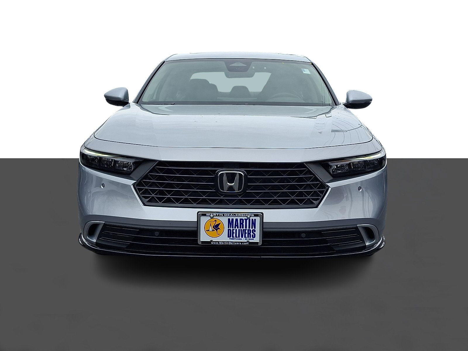 Certified 2025 Honda Accord Touring image 2