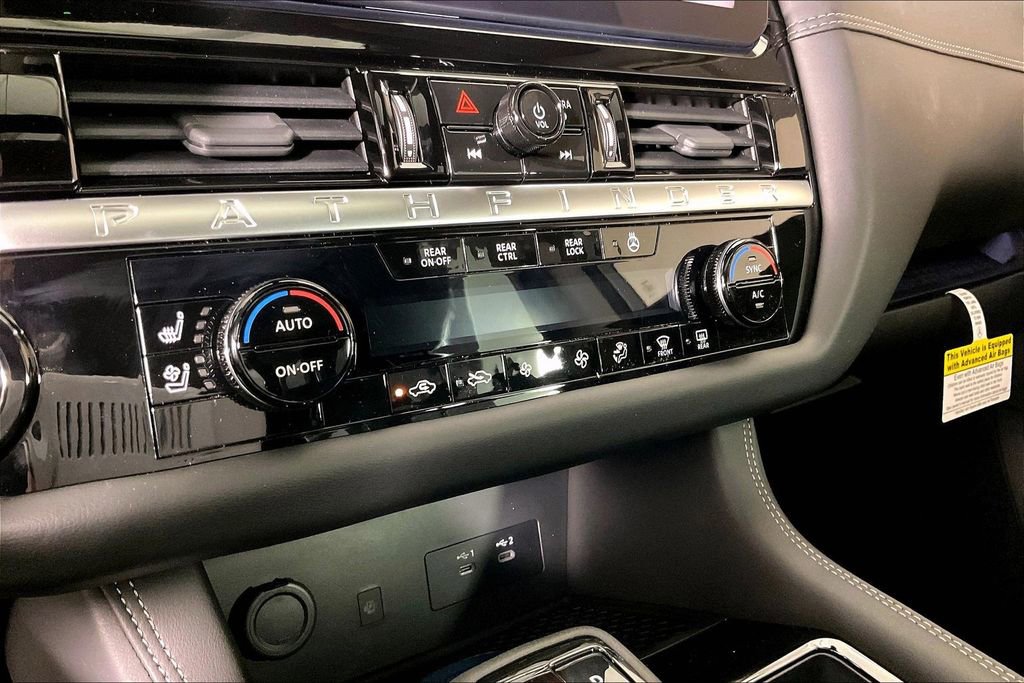 New 2026 Nissan Pathfinder Platinum w/ Cargo Package image 33