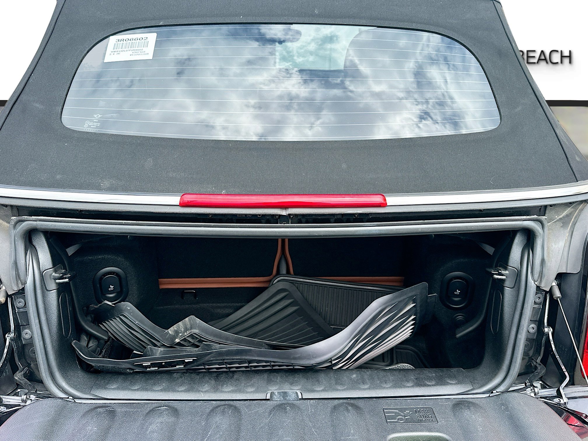 Used 2023 MINI Cooper S image 25