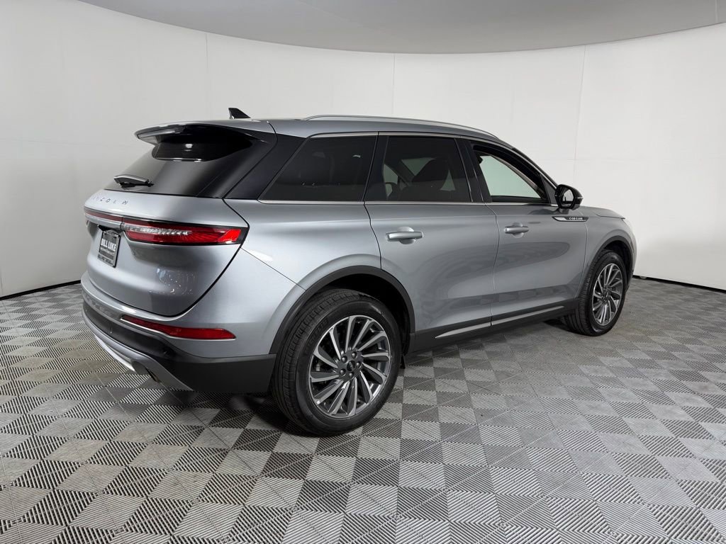 Used 2024 Lincoln Corsair Reserve w/ Equipment Group 201A image 4