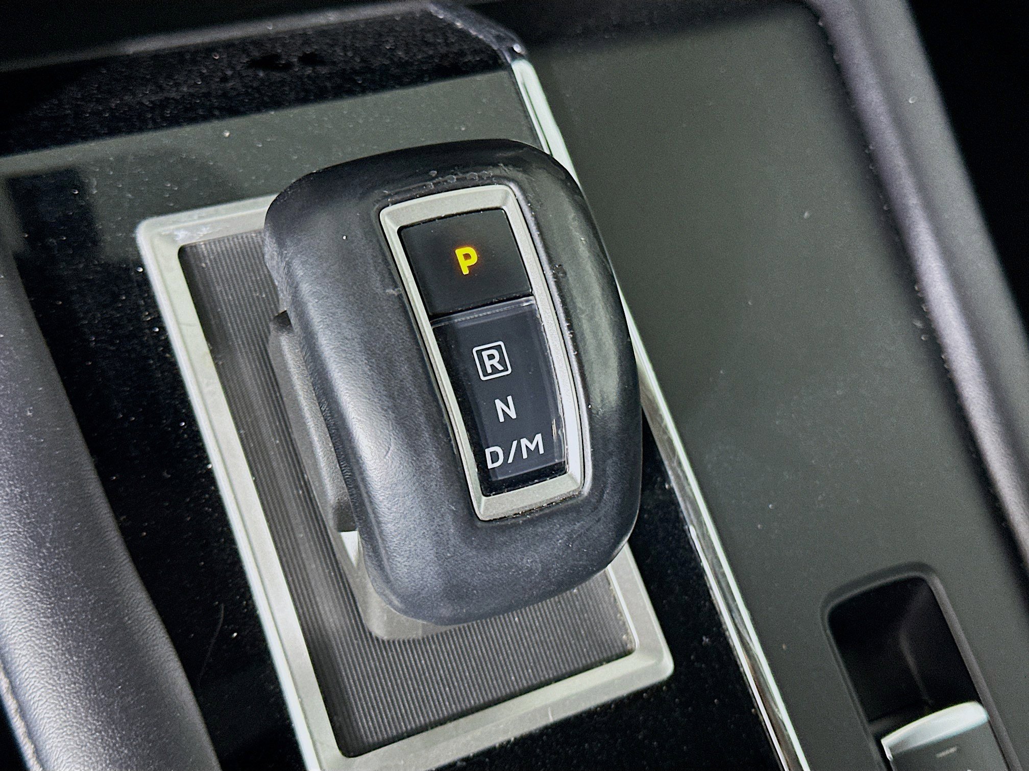 Used 2024 Mitsubishi Outlander SE image 23