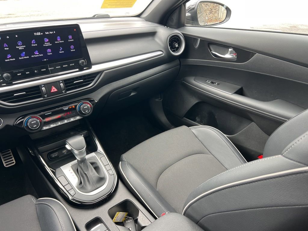 Certified 2023 Kia Forte GT-Line w/ GT-Line Premium Package image 27