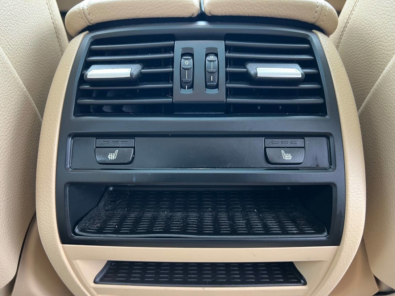 Used 2015 BMW 528i xDrive Sedan image 32