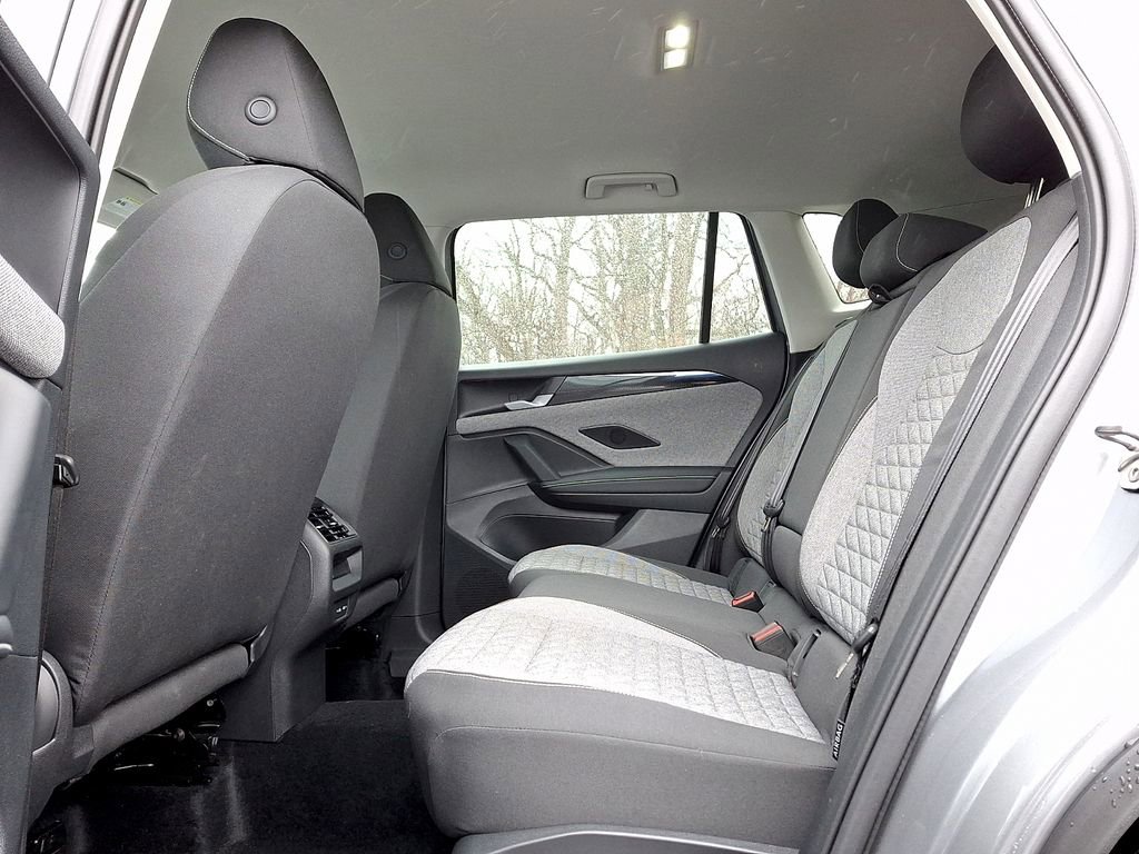 Certified 2025 Volkswagen Tiguan S image 9