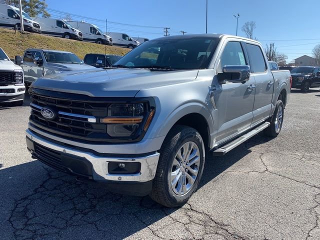 New 2026 Ford F150 XLT w/ Equipment Group 302A MID AWD/4WD image 4