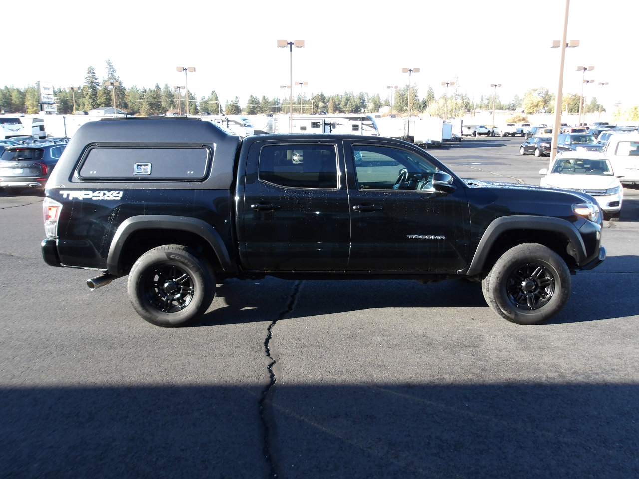 Used 2021 Toyota Tacoma TRD Off-Road w/ Technology Package image 6