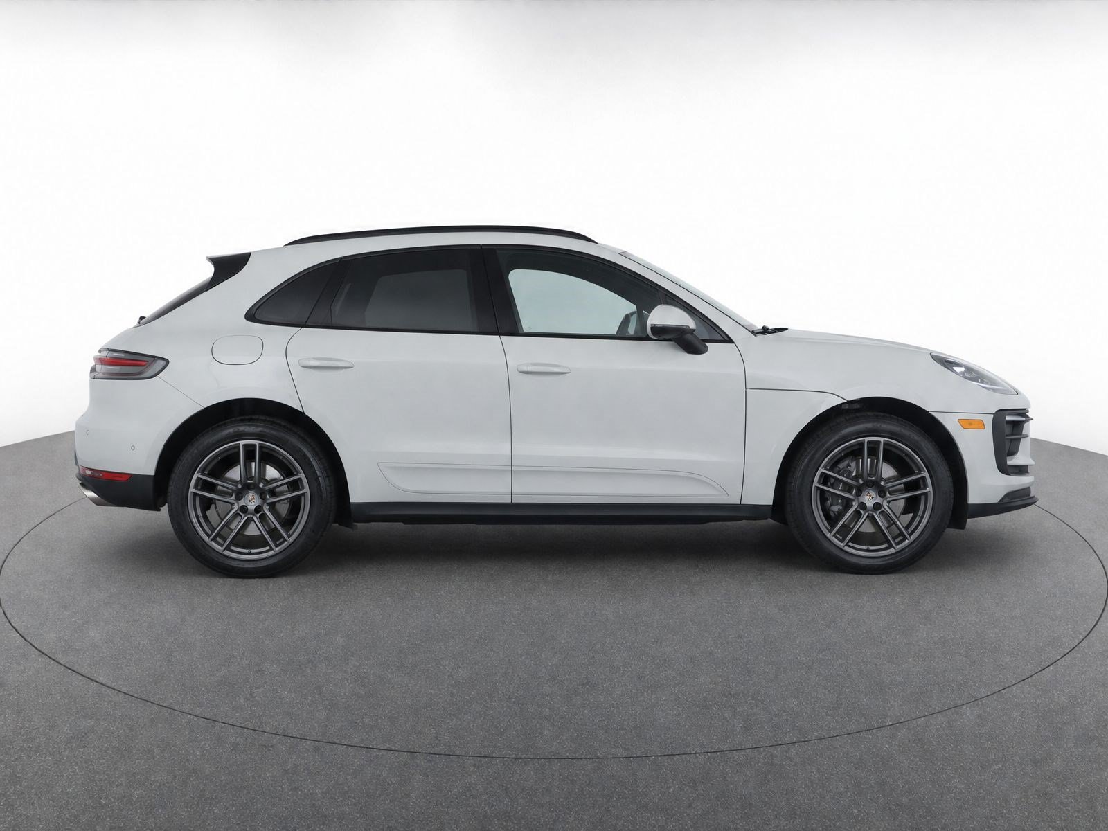 Used 2020 Porsche Macan S w/ Premium Package Plus AWD/4WD image 8