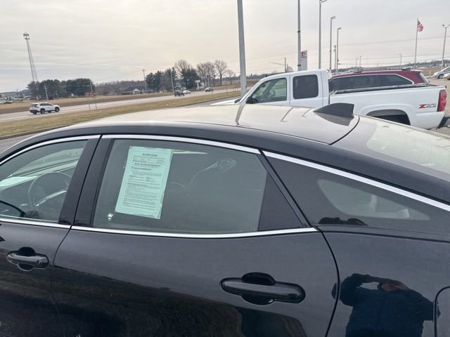 Used 2024 Toyota Crown XLE image 27