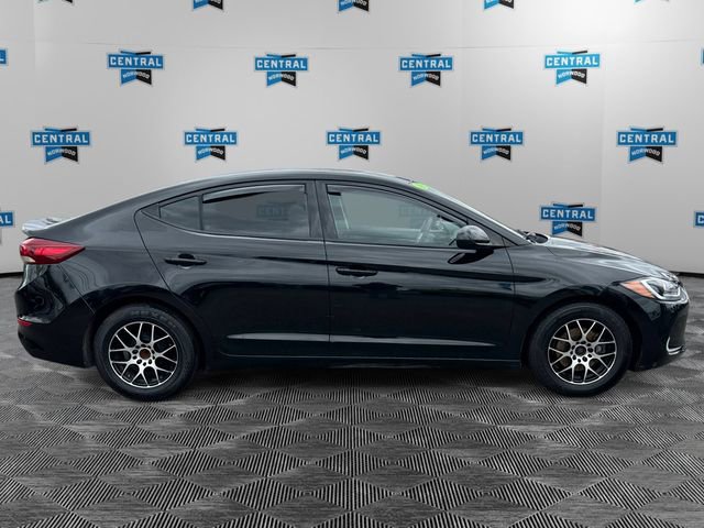 Used 2018 Hyundai Elantra SE image 5