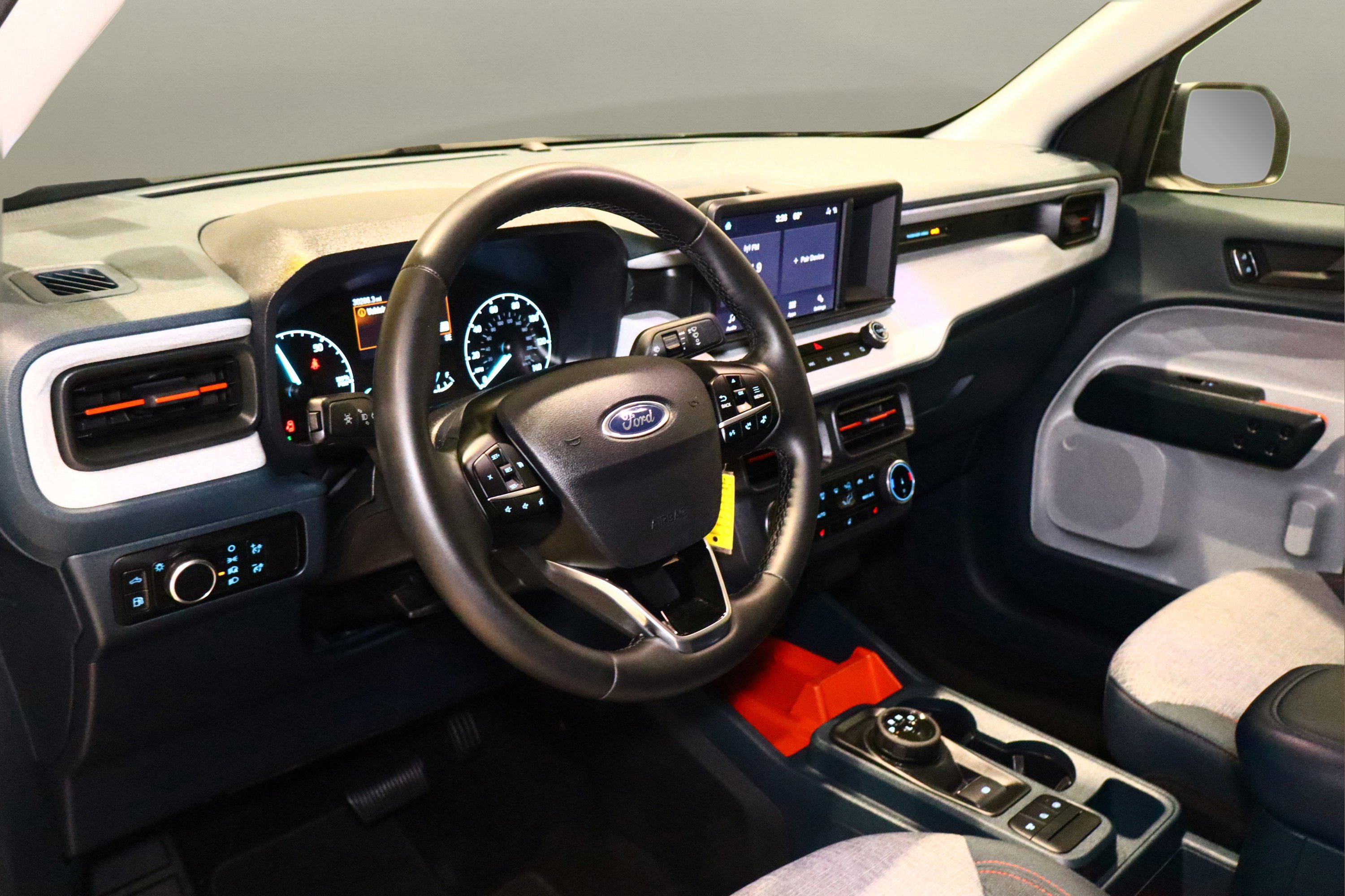 Used 2024 Ford Maverick XLT w/ XLT Luxury Package image 10