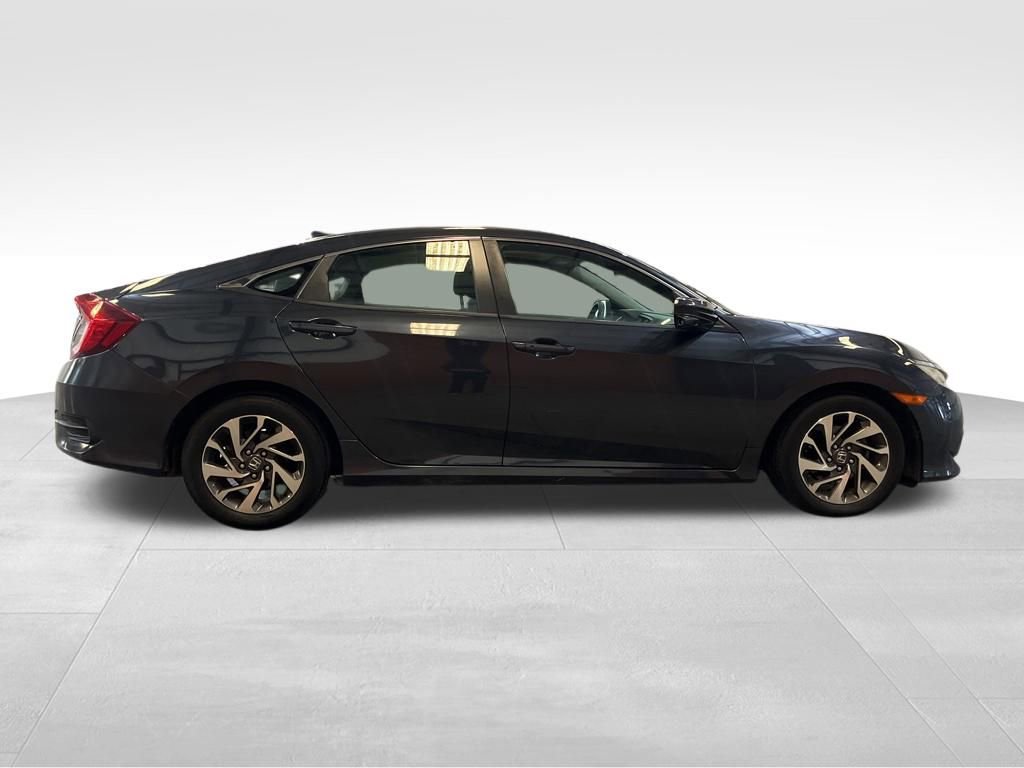 Used 2018 Honda Civic EX image 6