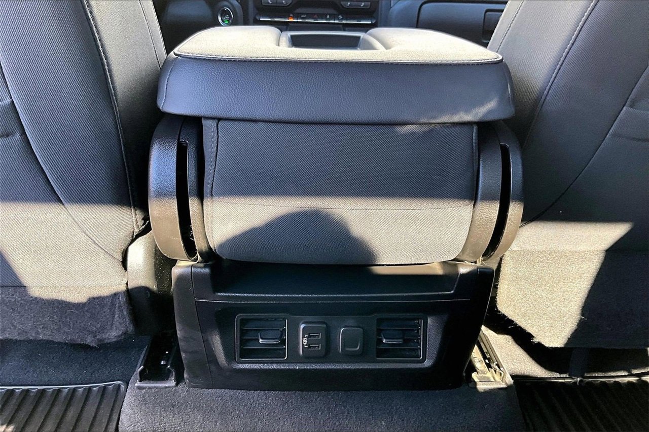 Used 2020 Chevrolet Silverado 1500 LT w/ All-Star Edition image 14