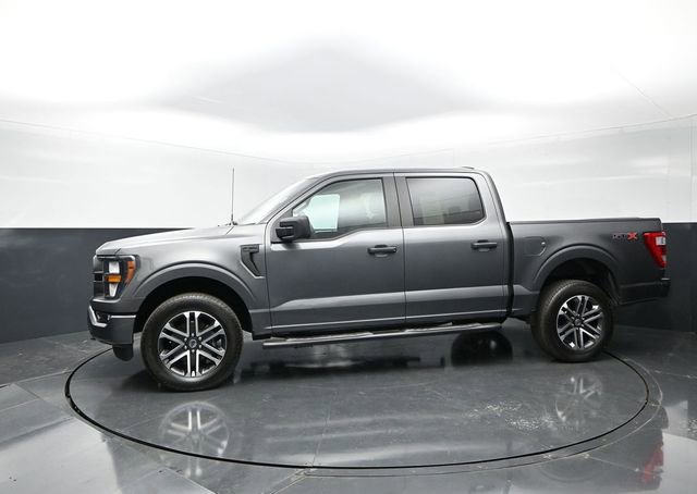 Used 2023 Ford F150 XL w/ STX Appearance Package image 3