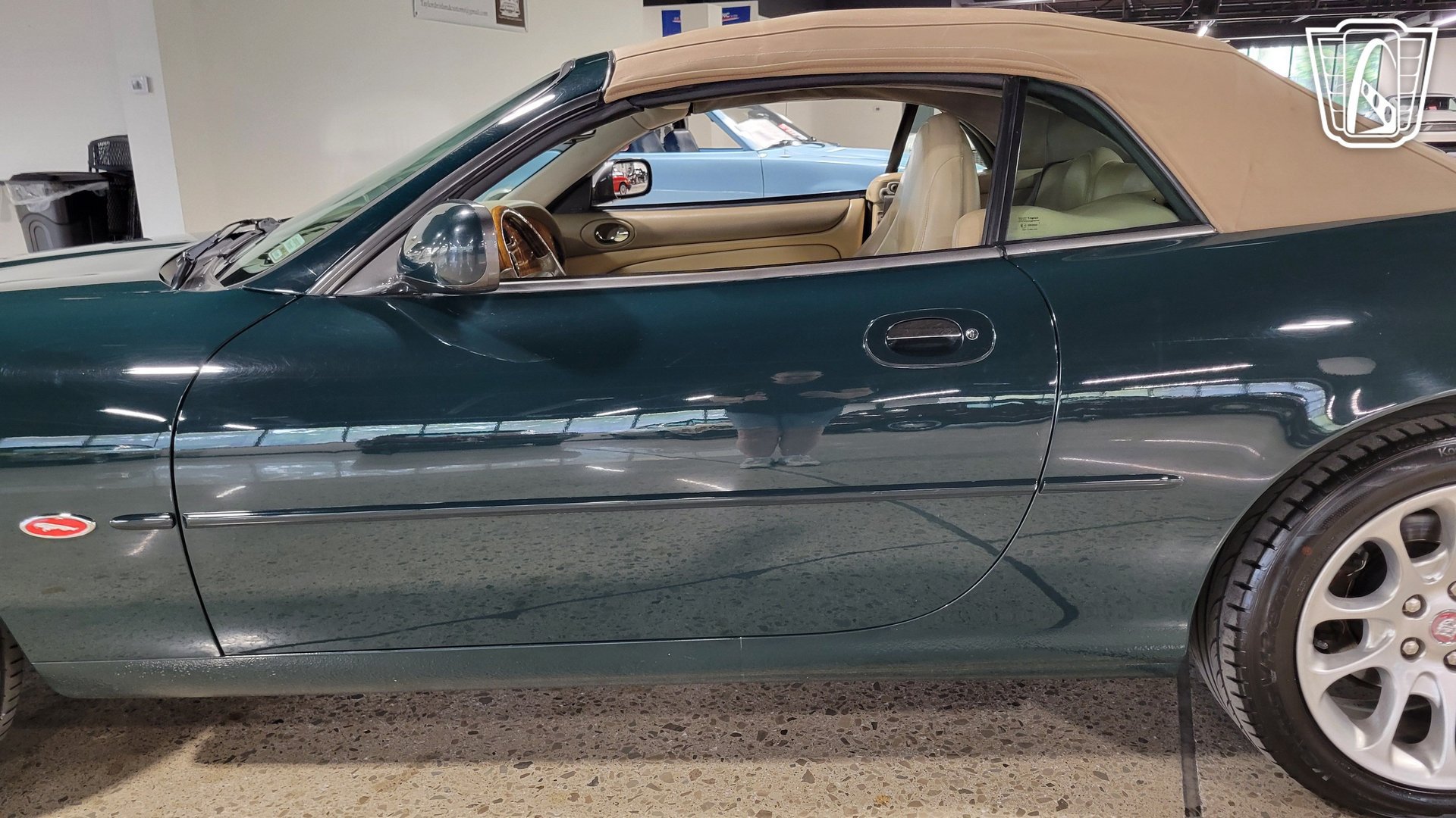 Used 2000 Jaguar XK8 Convertible RWD image 28