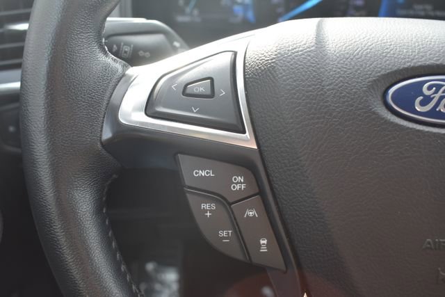 Used 2022 Ford Edge Titanium w/ Equipment Group 301A AWD/4WD image 25
