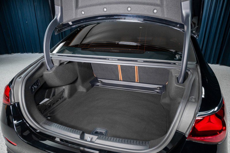 New 2026 Mercedes-Benz E 350 Sedan image 6