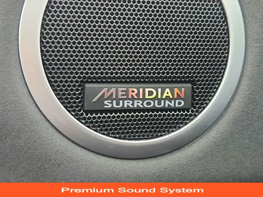 Used 2020 Land Rover Discovery HSE image 41