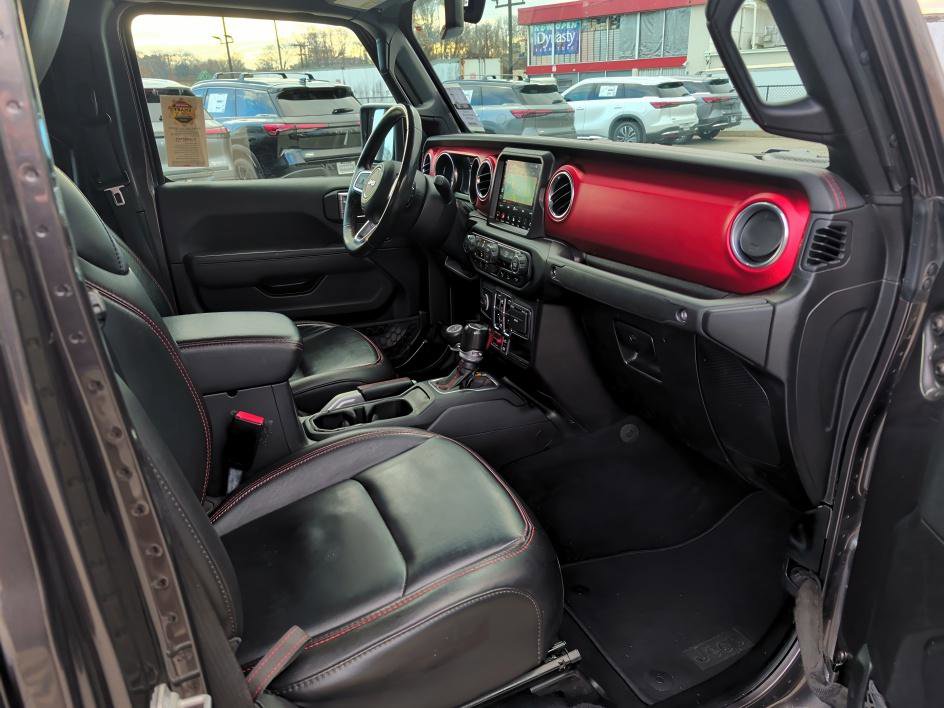 Used 2021 Jeep Gladiator Rubicon image 12