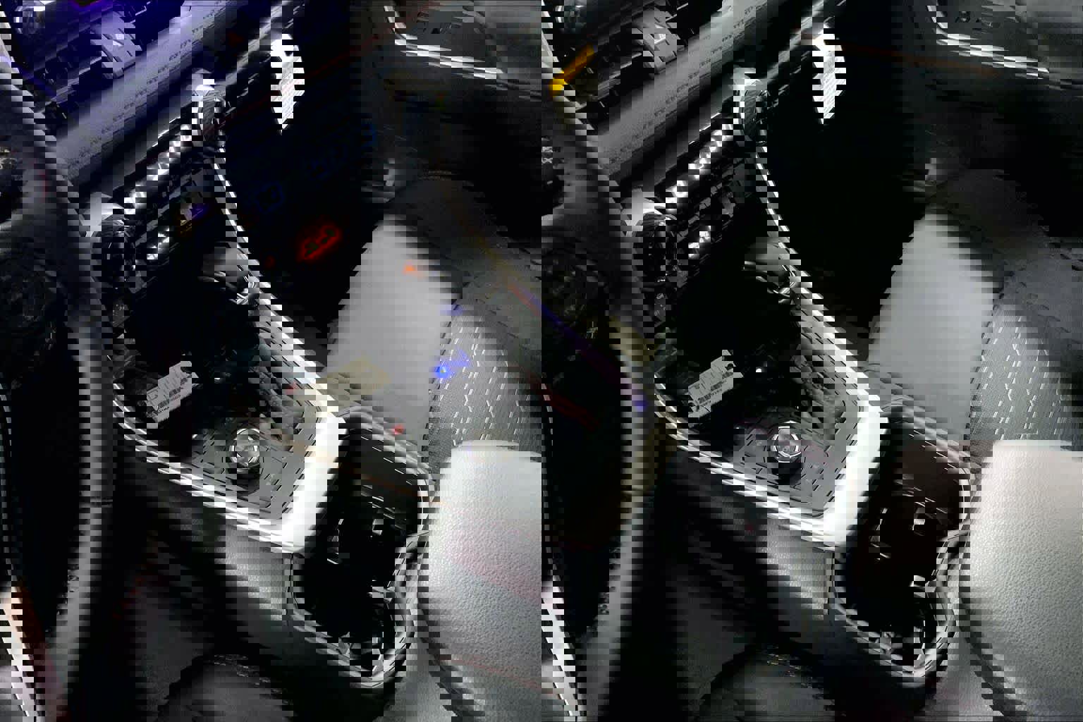 New 2025 Toyota RAV4 SE image 7